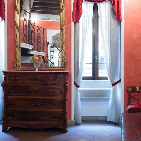 Corte Barberini Luxury Flat Сasa de vacaciones